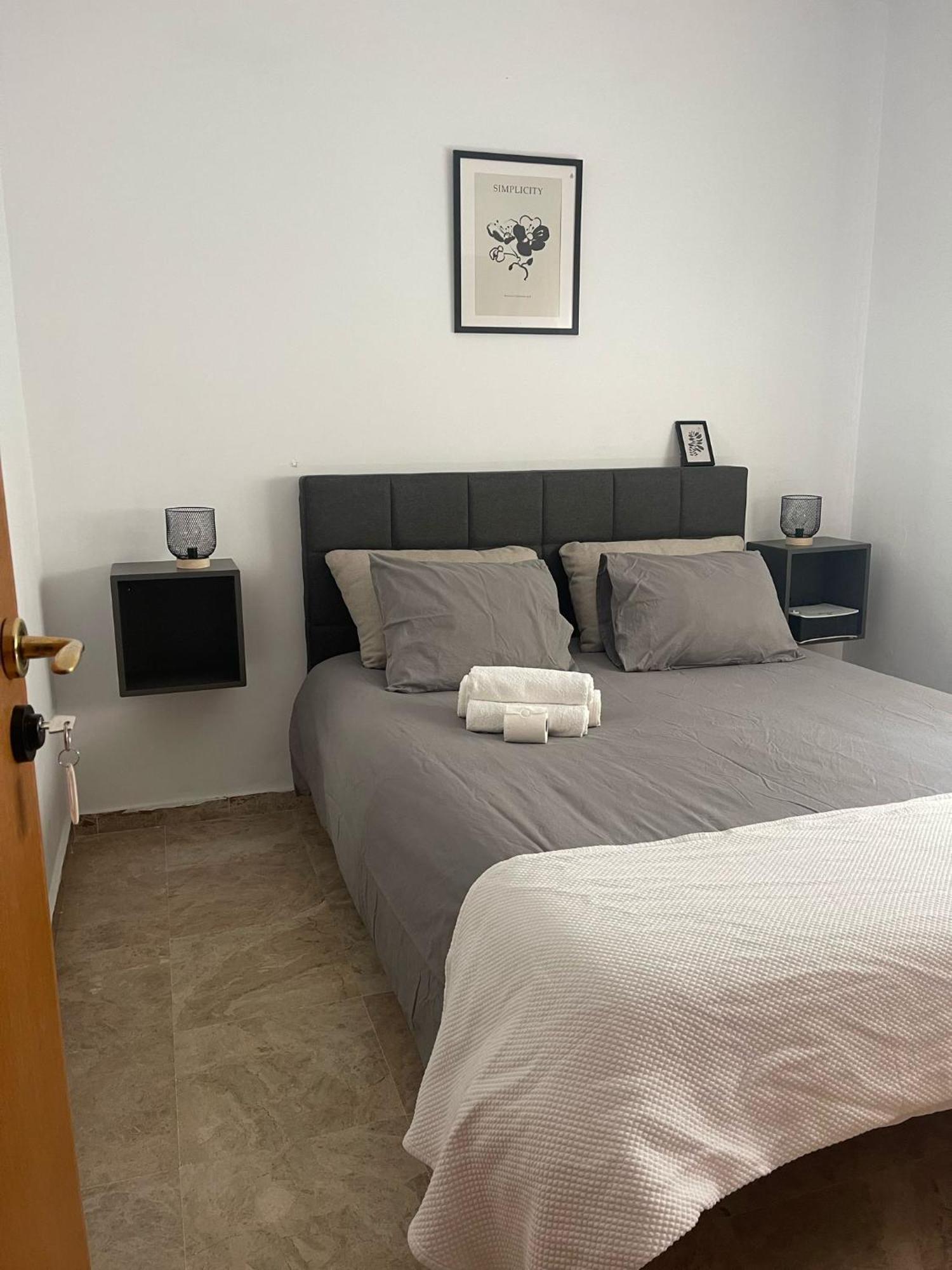 Astral-Habitacion Doble Privada En Casa Compartida-Uebica2 Ξενοδοχείο Μαϊρένα δελ Αλχαράφε Εξωτερικό φωτογραφία