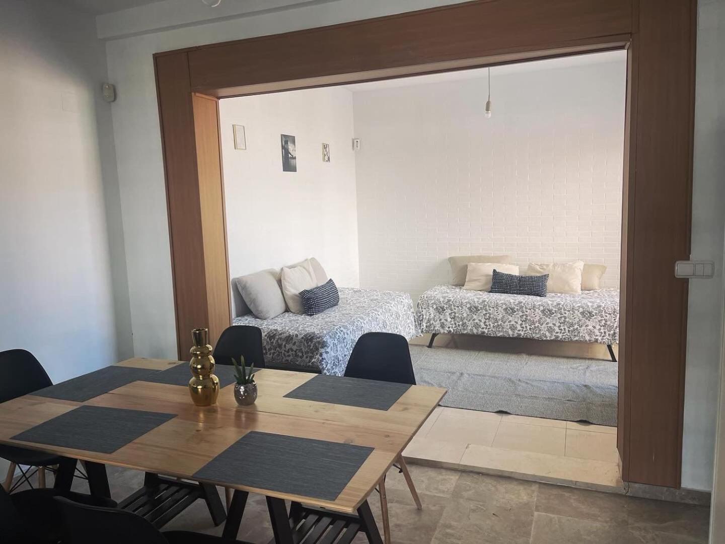 Astral-Habitacion Doble Privada En Casa Compartida-Uebica2 Ξενοδοχείο Μαϊρένα δελ Αλχαράφε Εξωτερικό φωτογραφία